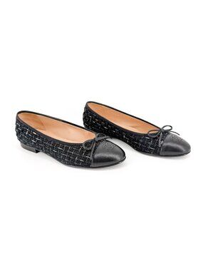 Chanel CC Cap Toe Logo Tweed Ballet Flats Black Leather Size 37 US 6-6.5 Women's